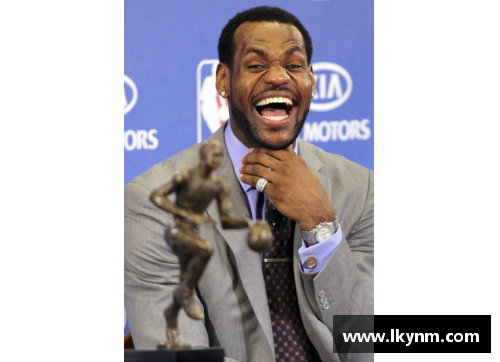 BWIN必赢官方网站勒布朗-詹姆斯夺得NBA常规赛MVP，成为史上第一人 - 副本